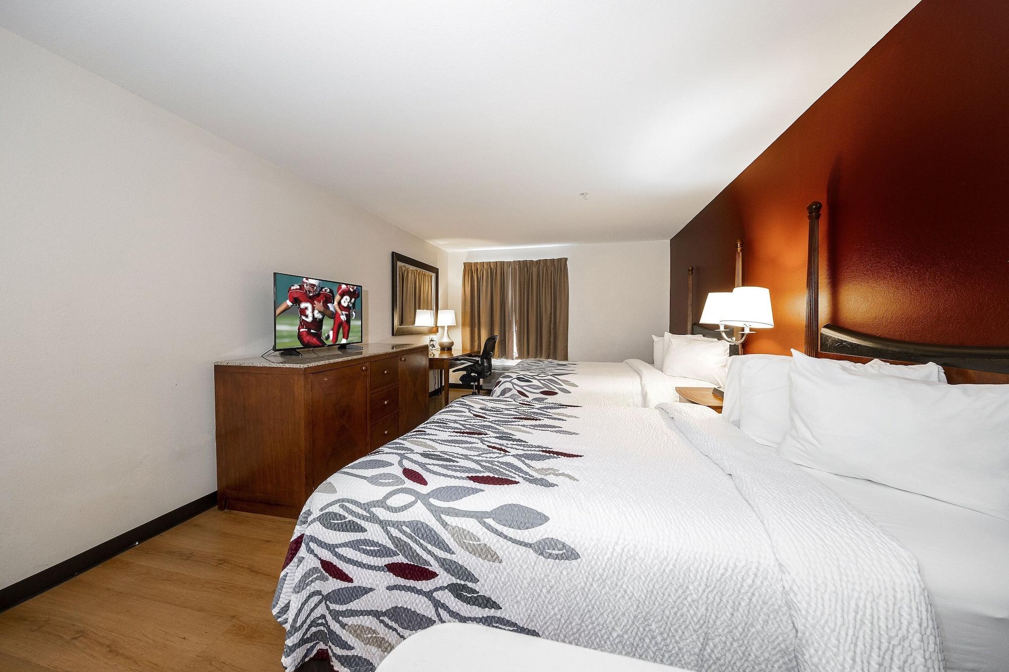 Red Roof Inn & Suites Biloxi - Ocean Springs Екстериор снимка