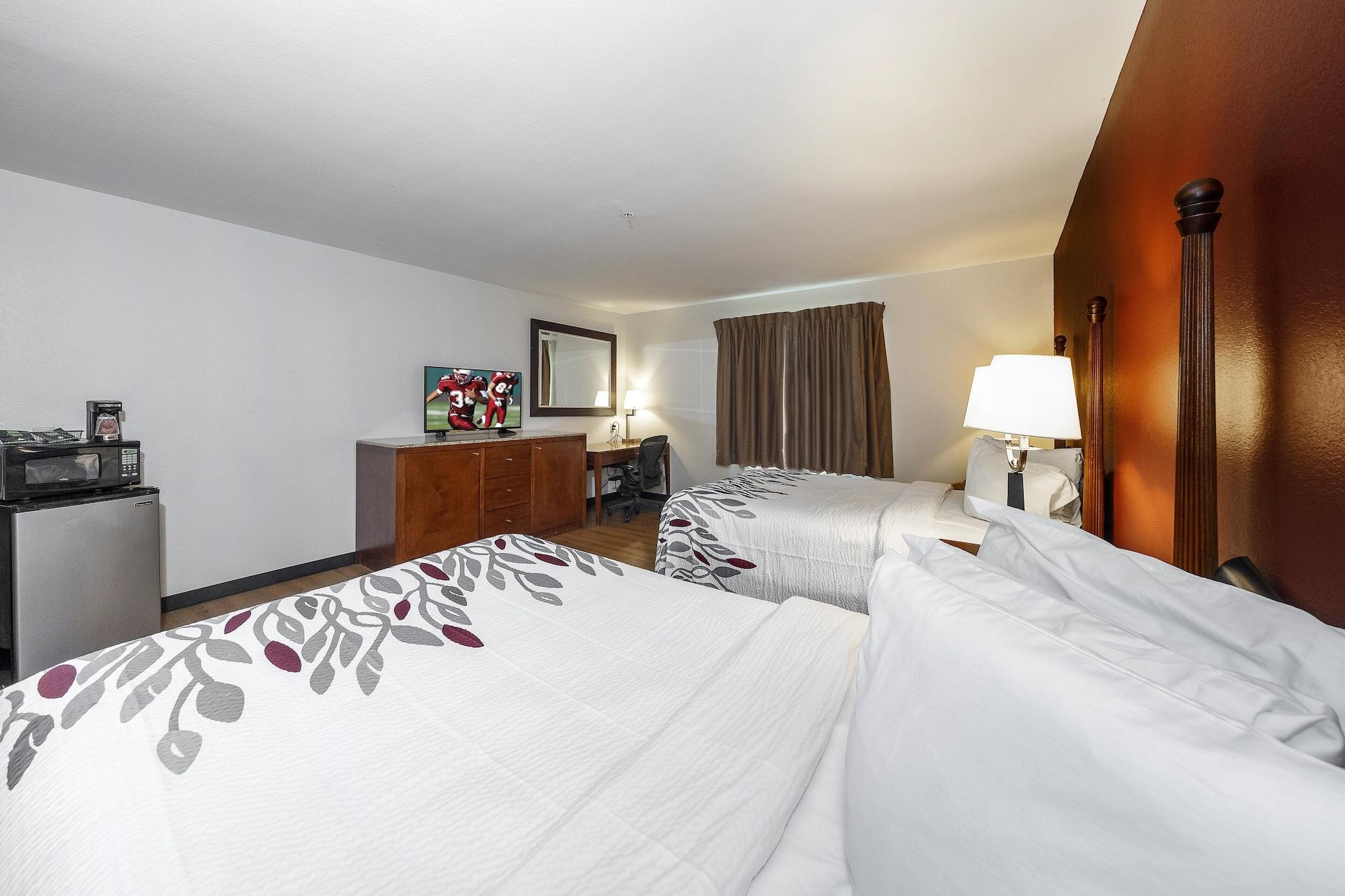 Red Roof Inn & Suites Biloxi - Ocean Springs Екстериор снимка