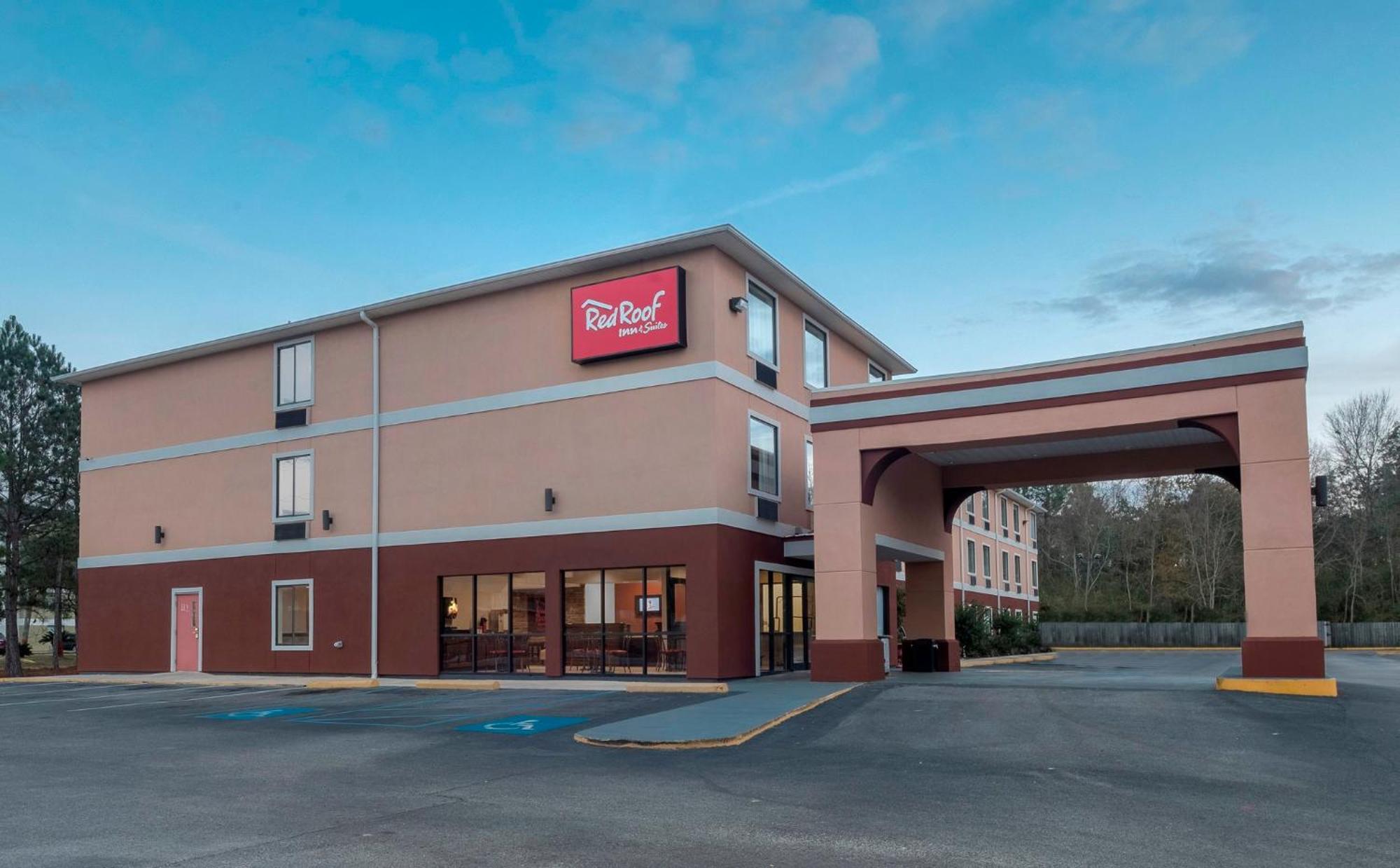Red Roof Inn & Suites Biloxi - Ocean Springs Екстериор снимка