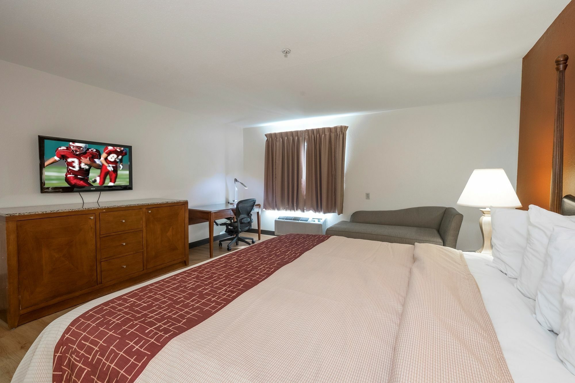 Red Roof Inn & Suites Biloxi - Ocean Springs Екстериор снимка