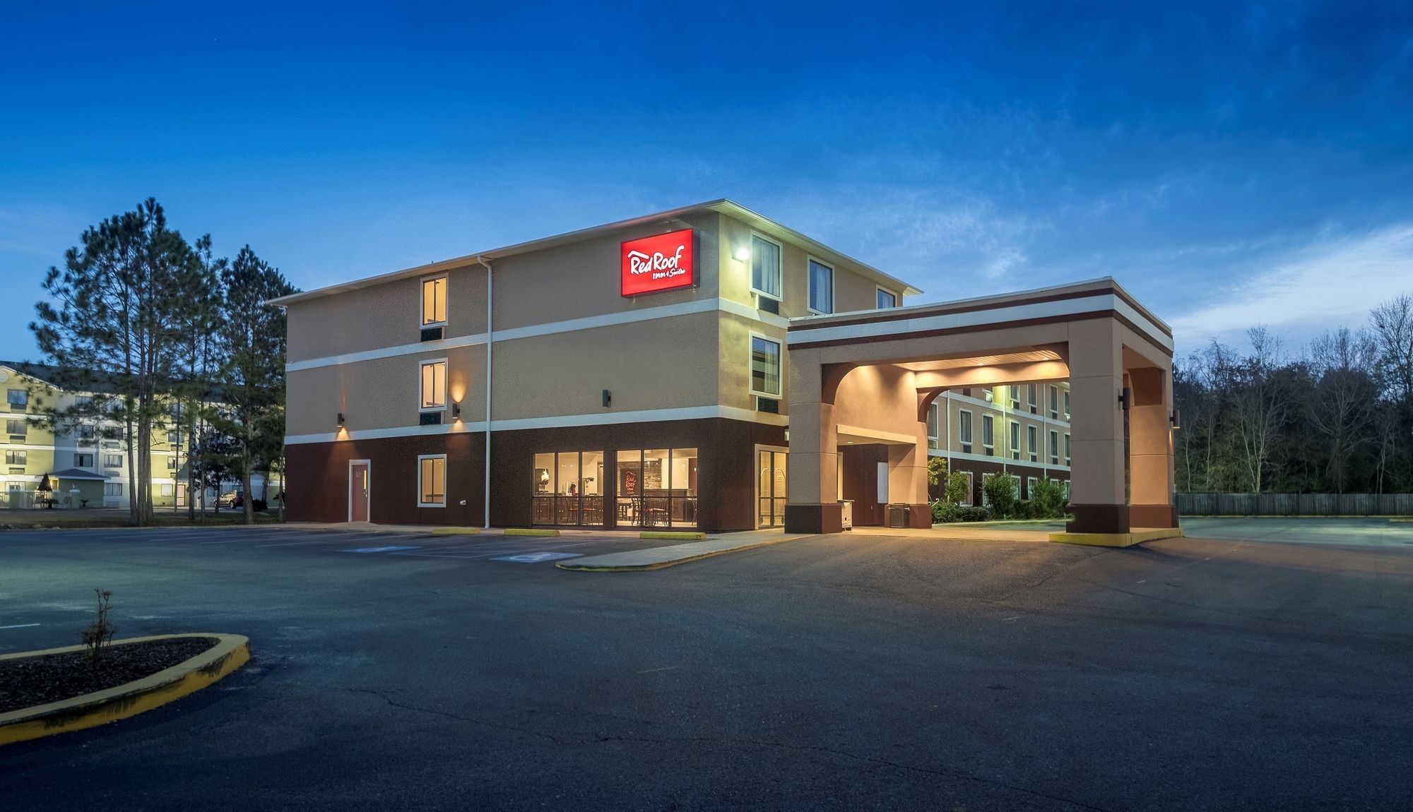 Red Roof Inn & Suites Biloxi - Ocean Springs Екстериор снимка