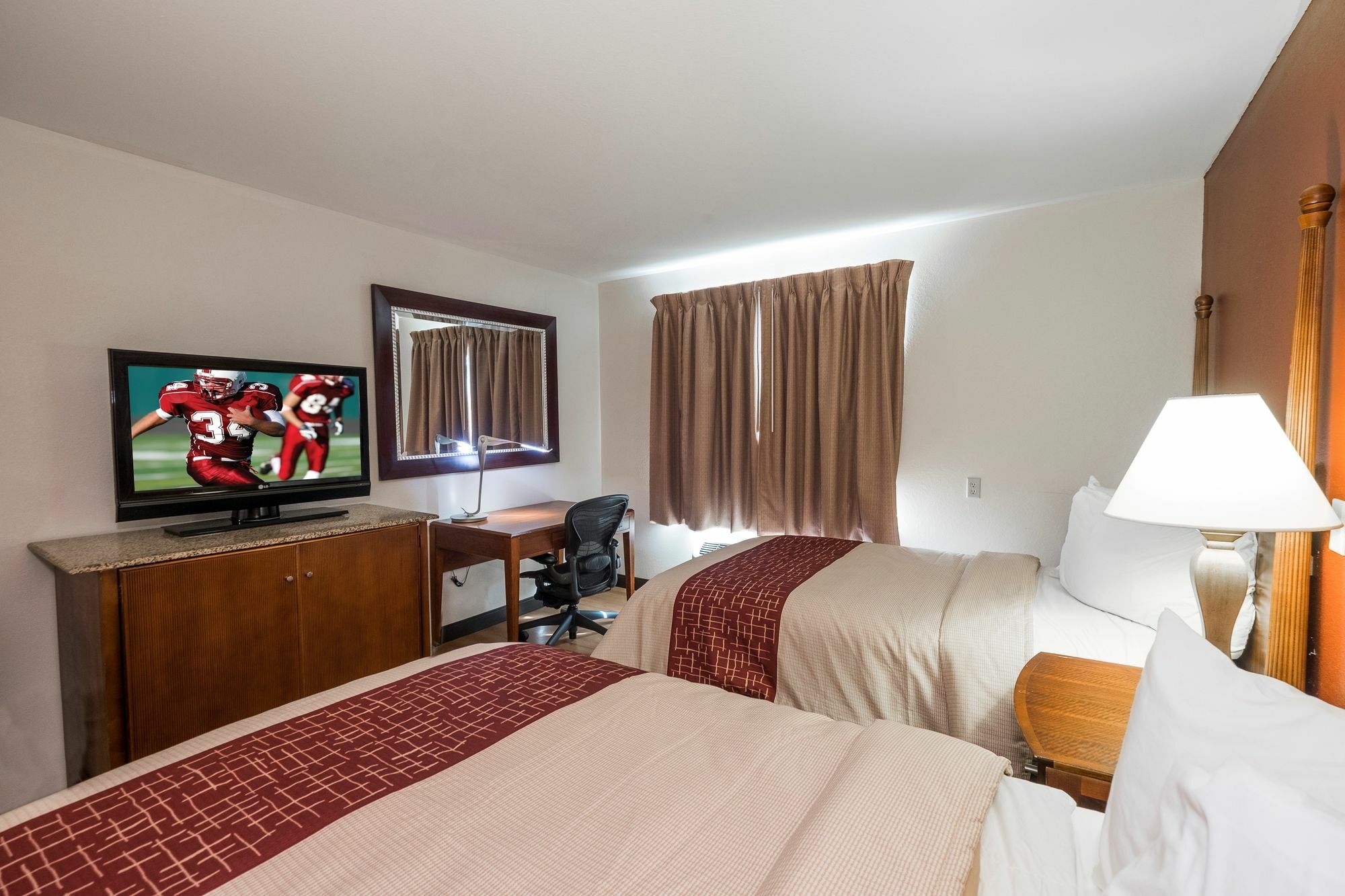 Red Roof Inn & Suites Biloxi - Ocean Springs Екстериор снимка