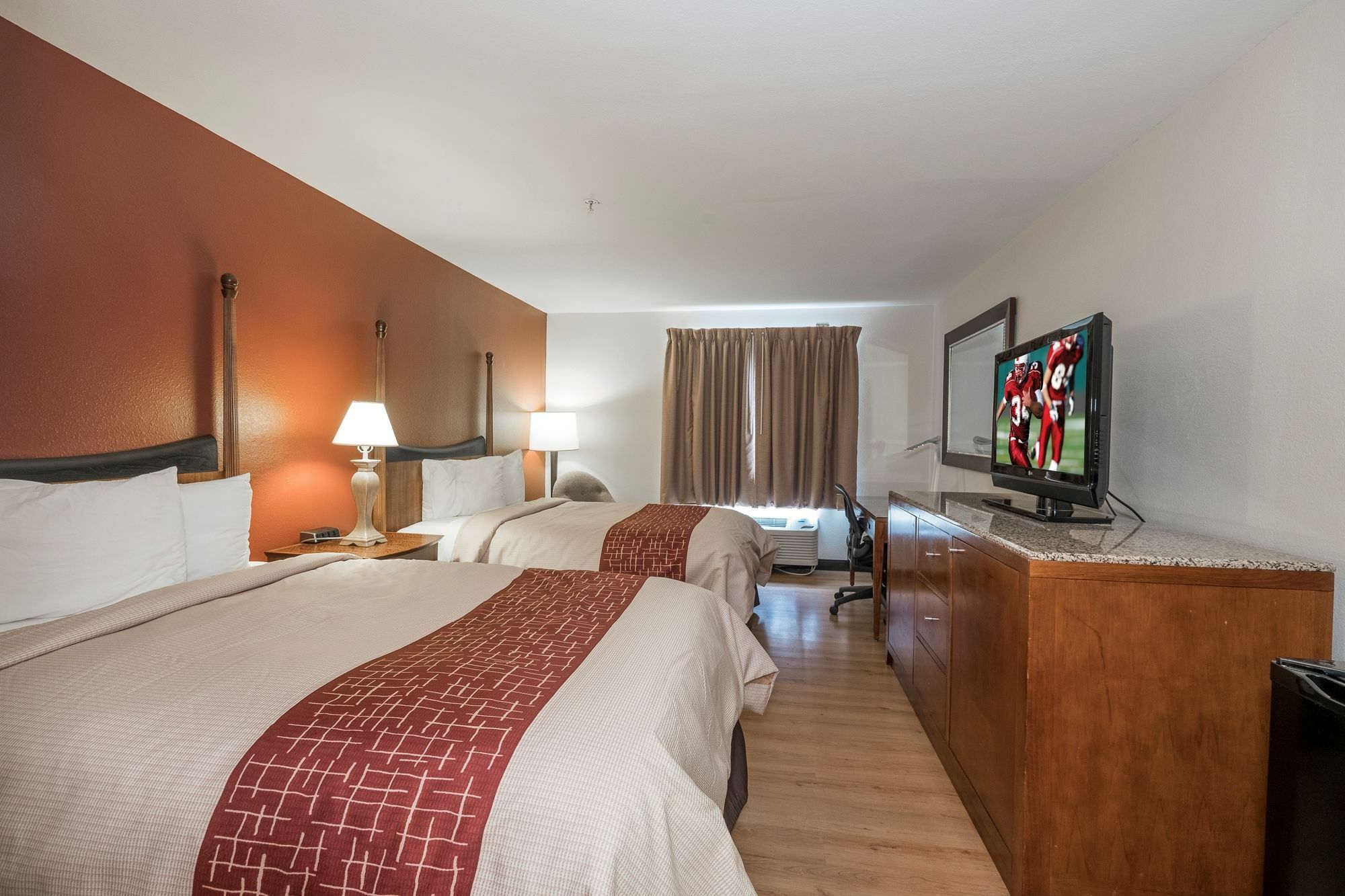 Red Roof Inn & Suites Biloxi - Ocean Springs Екстериор снимка
